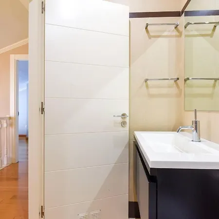Apartment Myhouseasturias - Moderno Duplex Con Parking *